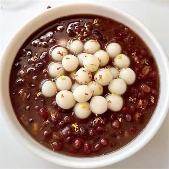 红豆沙小丸子（热） Red Bean Paste Mini Balls (H)